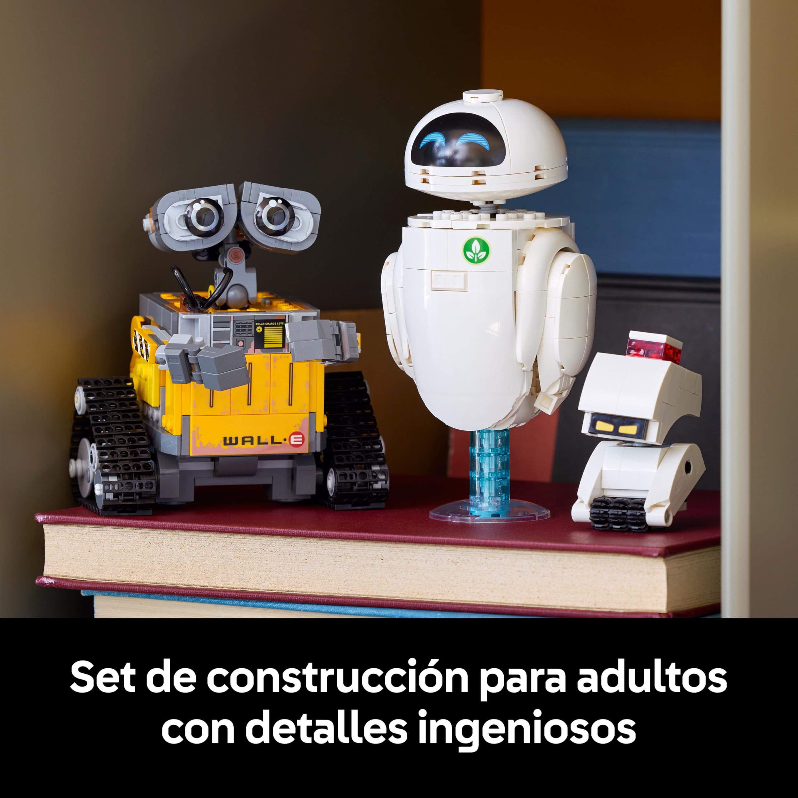 LEGO | Disney Pixar Wall-E y Eve - Kit de Maquetas para Adultos - Robots de Ladrillos con Figuras de M-O y HAL - Decoración para el Hogar - Regalo Coleccionable para Fans de la Película 43279