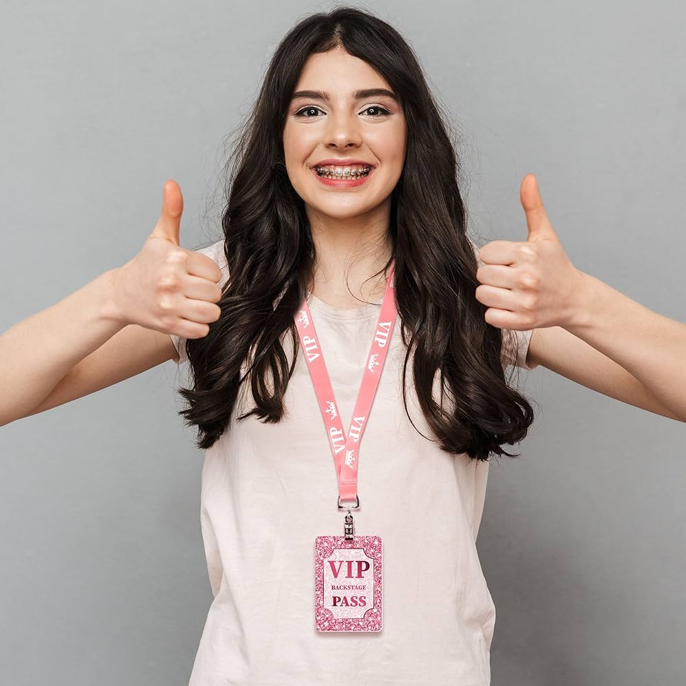 Amazon | YHNTGB VIPバッジランヤード VIP バックステージパス