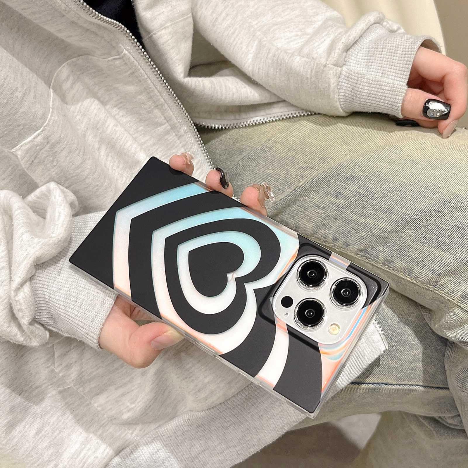 Amazon.com: Rectangle Black Heart Iridescent Phone Case for iPhone