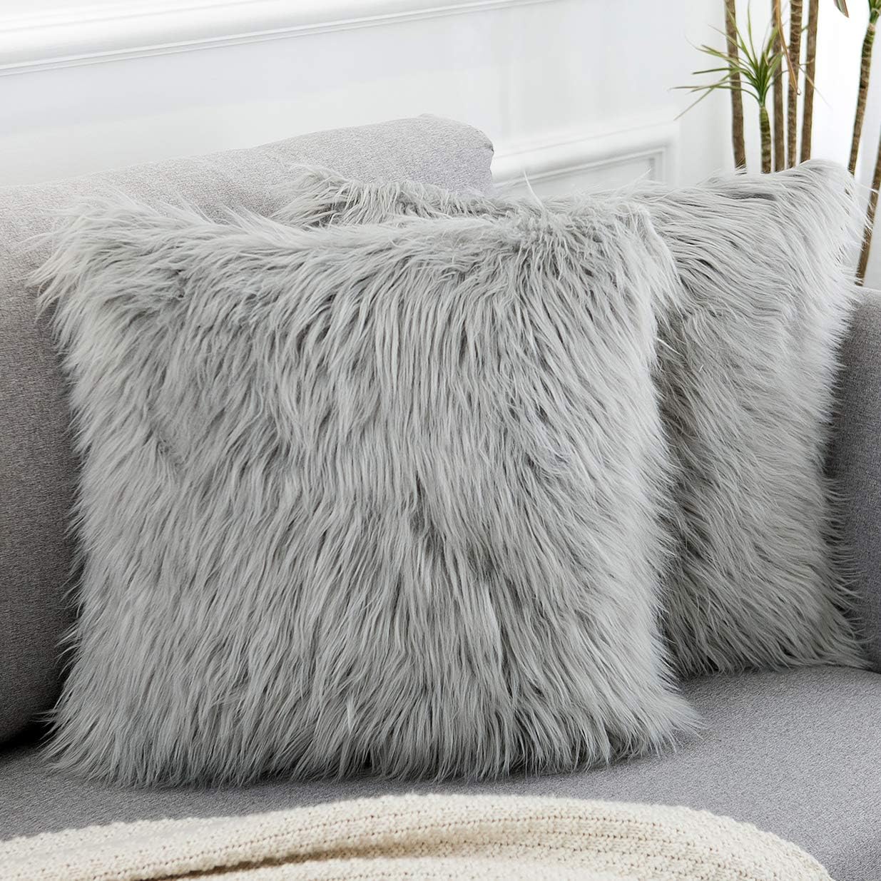 WLNUI Light Grey Faux Fur Throw Pillow Covers 20x20 Inch Set of 2, Luxury Fluffy Shaggy Plush Cushion Cases for Couch Sofa Bed Living Room Decor, Soft Fuzzy Pillow Covers with Hidden Zipper