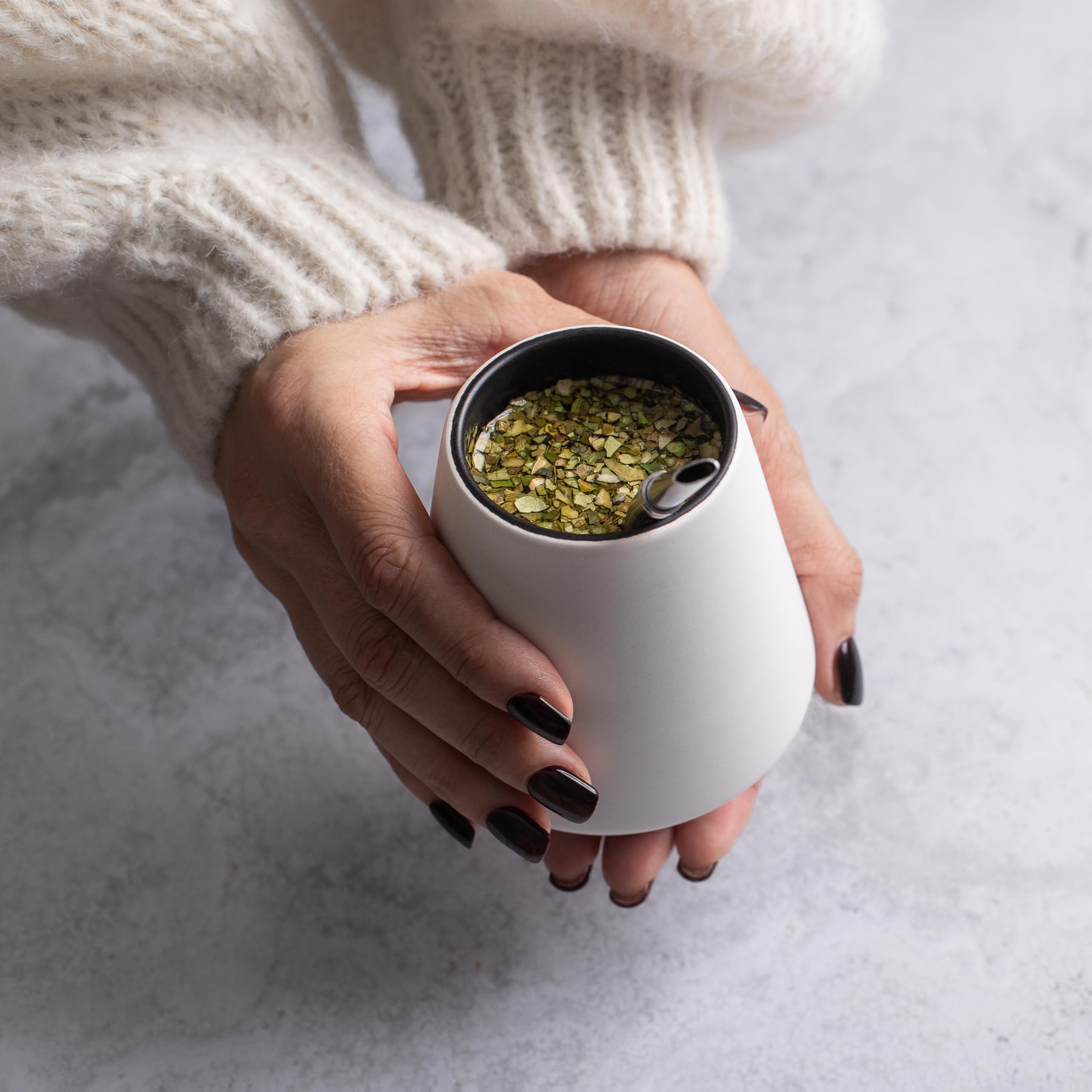 ORIGEENS CALEBASSE MATÉ - Conditionné en France - Kit Mate Complet avec Tasse Maté Céramique Artisanale (Portugal), Bombilla, Yerba Mate BIO inclus - Coffret Cadeau