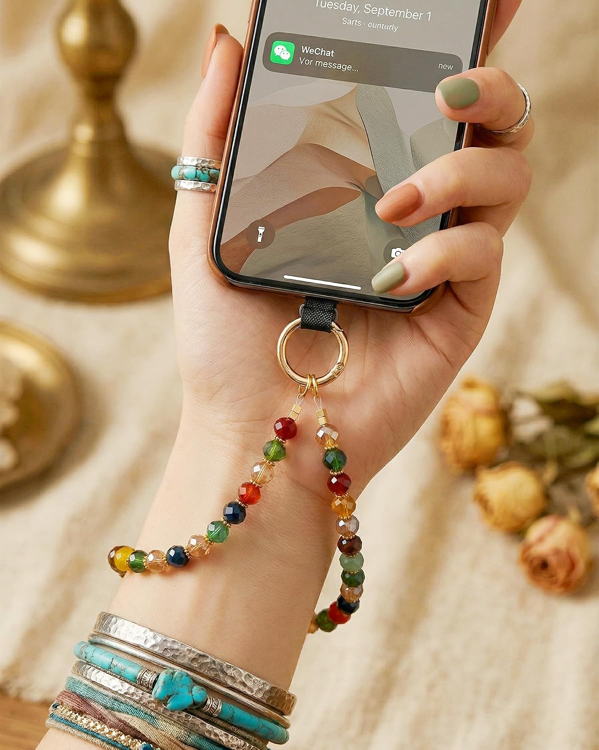 Fashion Phone Wrist Strap, Glass Phone Chain for Women and Girls, Anti-Drop Anti-Loss Phone Lanyard Wristlet Strap
