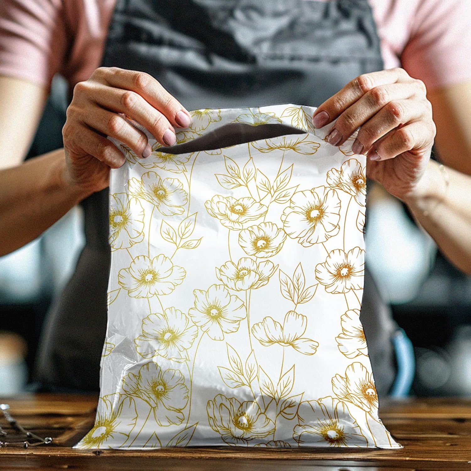 10x13 (100) Gold Floral Summer Designer Poly Mailers Waterproof Self Sealing Tear Resistant Polymailers Shipping Envelopes Premium Printed Bags For Small Businesses