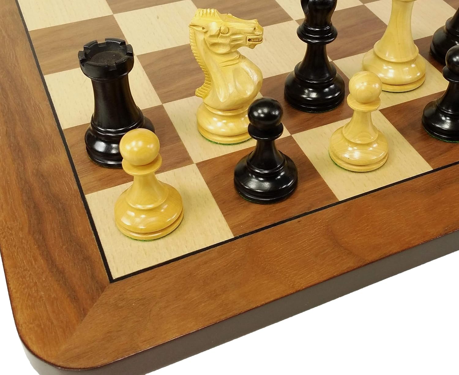 Double Queens Black Anderssen Staunton Wood Chess Set 3 3/4" King with 19" Walnut and Maple Board