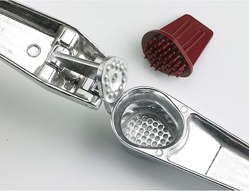 Vista 18 de Fantes Twisting Garlic Mincer, The Italian Market Original since 1906