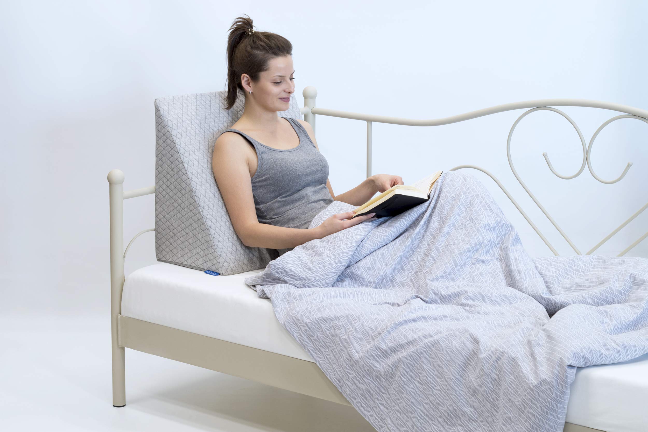 Badum - Cuscino per La Schiena - Cuscino A Cuneo per Letto - 60x50x30 Cm - con Strato di Memory Foam, Rivestimento Sfoderabile E Lavabile - Cuneo per Materasso, Cuscino Ergonomico - Grigio
