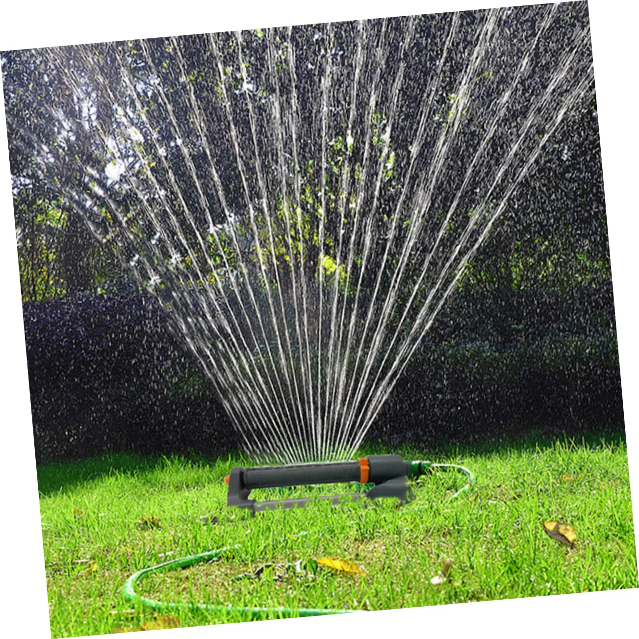Irrigatore Automatico Rotante per Giardino in Plastico Verde | Piante, Irrigazione Prato e Nebulizzazione Vivaio, Connessione a Tubo Acqua, Bagna Rapidamente Terreno Colore Casuale