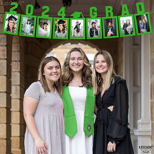 Miniatura 8 de KatchOn, Cartel de fotos de graduación verde 2024  grande, 10 pies, cartel de graduación 2024  Cartel de graduación de fieltro  Cartel de graduación