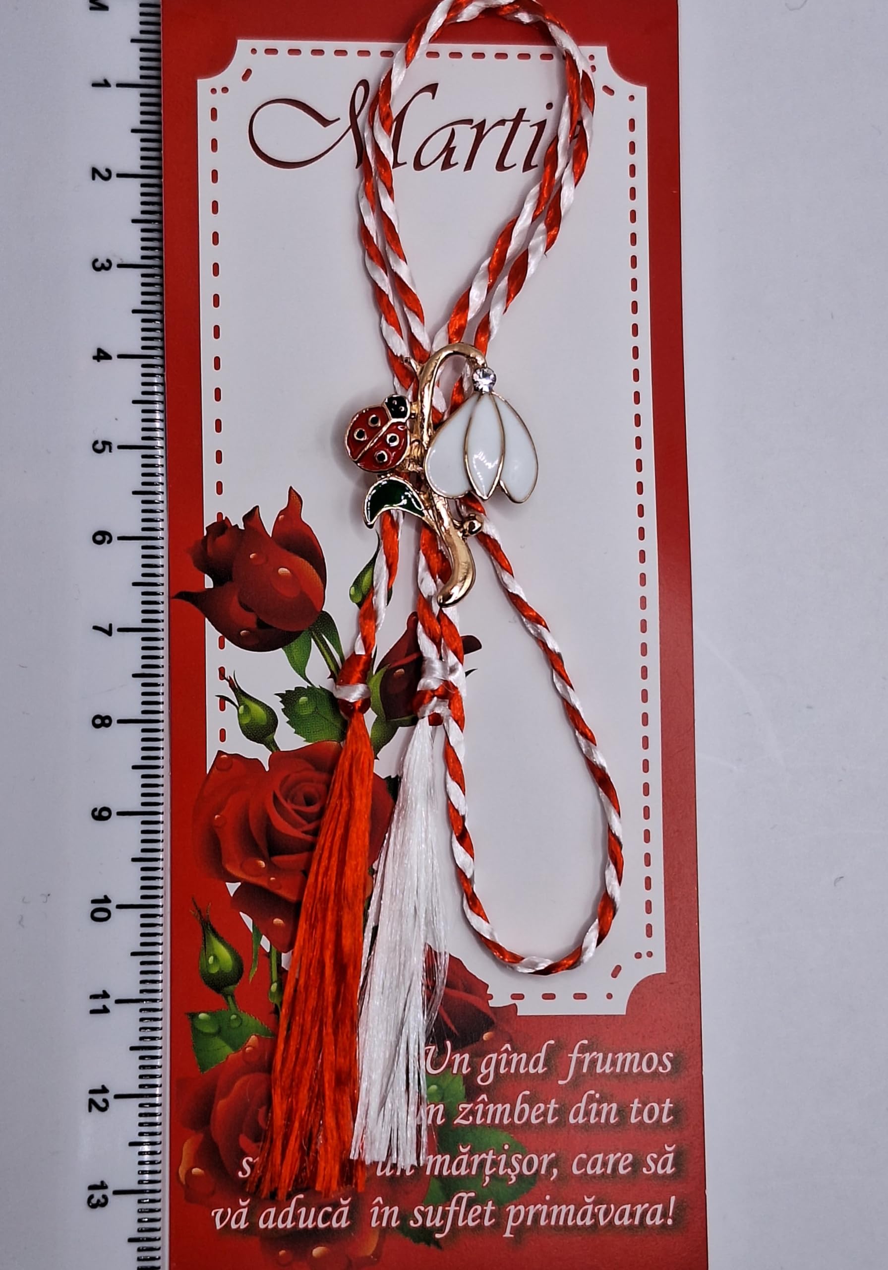 Martisor. Martenitsa. Martisoare. Amuleto primaverile. Baba Marta. Spring amulet. Martakia. Martis. Romania. Moldova. Bulgaria. Romanian martisor. Mărțișor. Märzchen