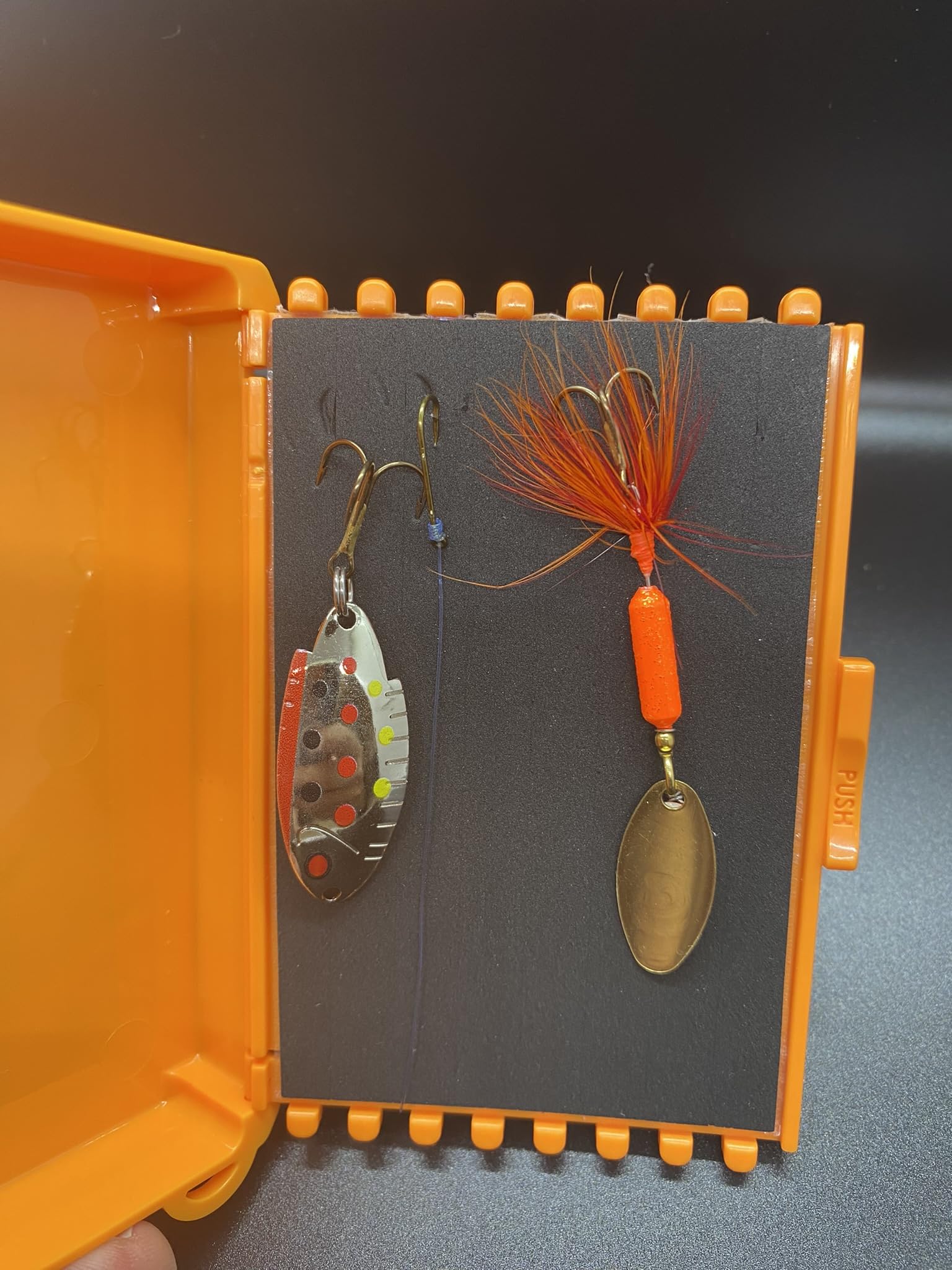 Johnny Pocket Fisher 3 - Pocket Tackle Holder for Hooks, Lures, Flies, Jigs, and others with Leaders
