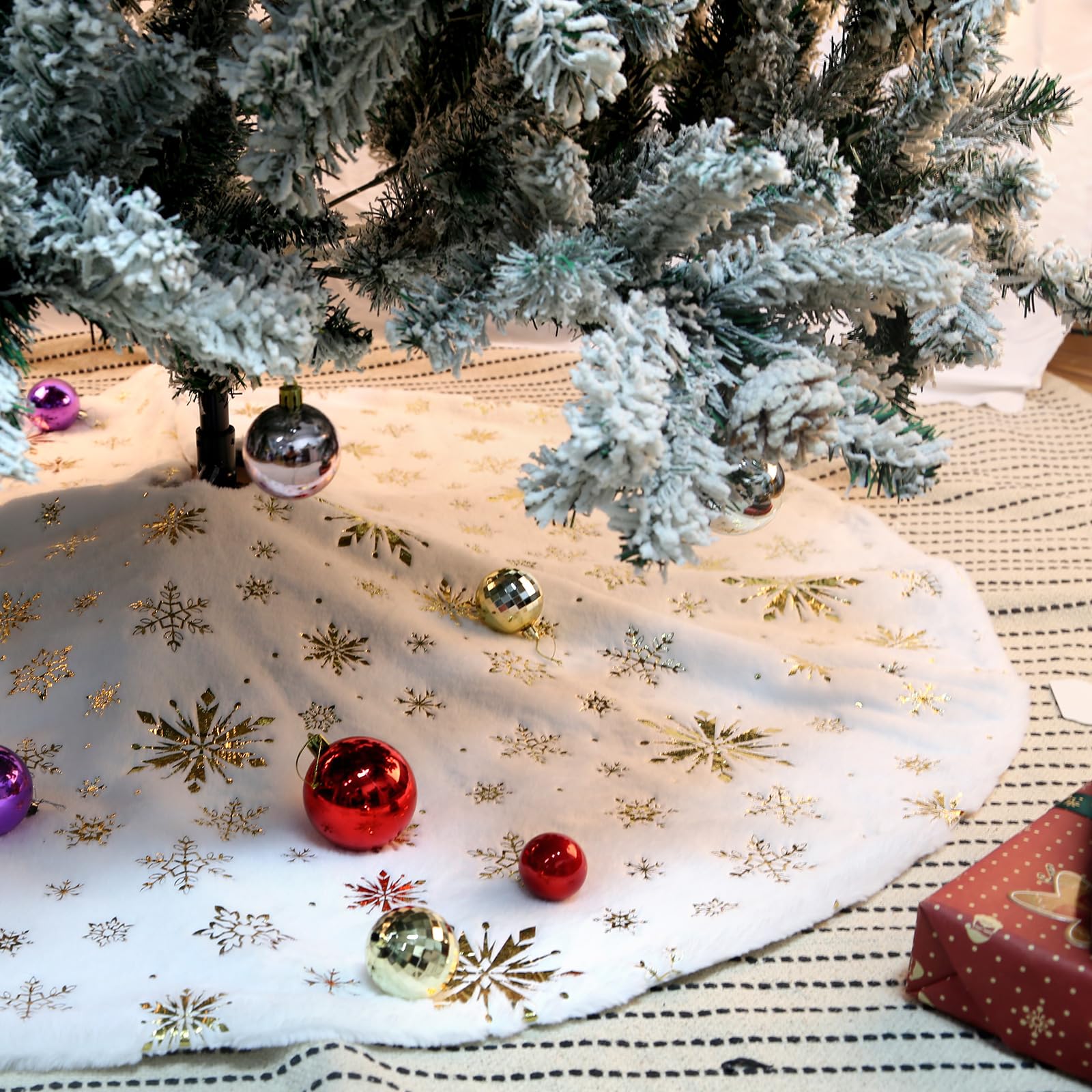 Décoration de maison : jupe de sapin de Noël blanche fausse fourrure 91cm