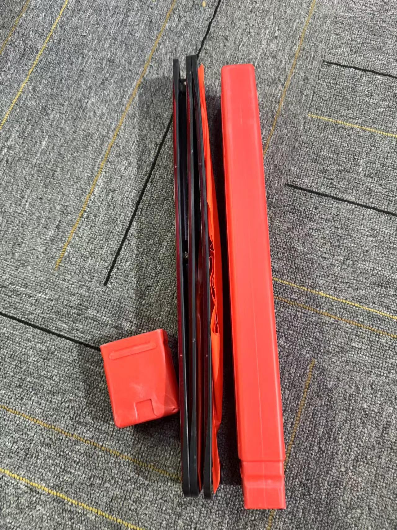 Triangolo Auto Omologato, Pieghevole Stradalei Riflettente Emergenza Triangolo Auto con Custodia, per la Costruzione di Strade e Incidenti di Sicurezza