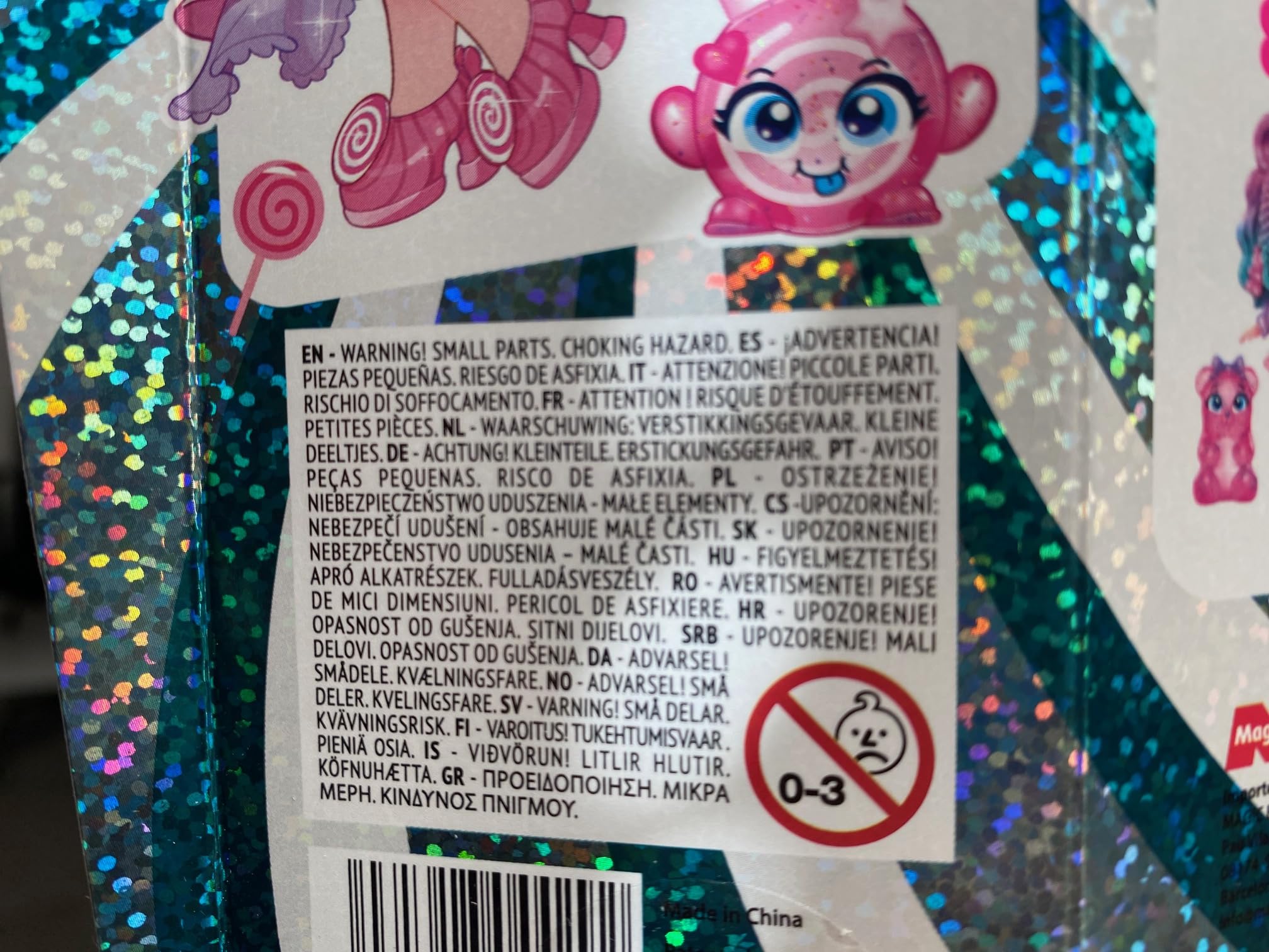 KOOKYLOOS Candy Land Series SWEET BUBBLE – laleczka do kolekcjonowania z serii Candy Land, zawartość: 1 lalka, zestaw ubrań i butów, akcesorium oraz zwierzątko,1 lalka ma 3 różne buzie!
