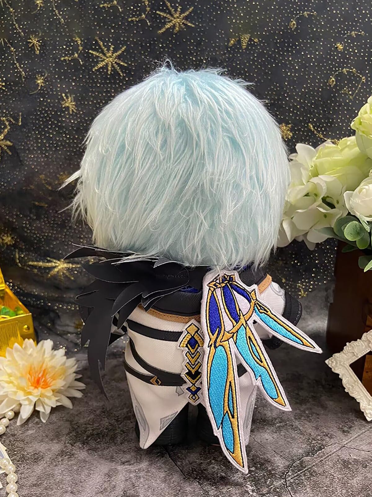 Amazon.co.jp: 原神 ファデュイ 博士 ドットーレ ぬいぐるみ