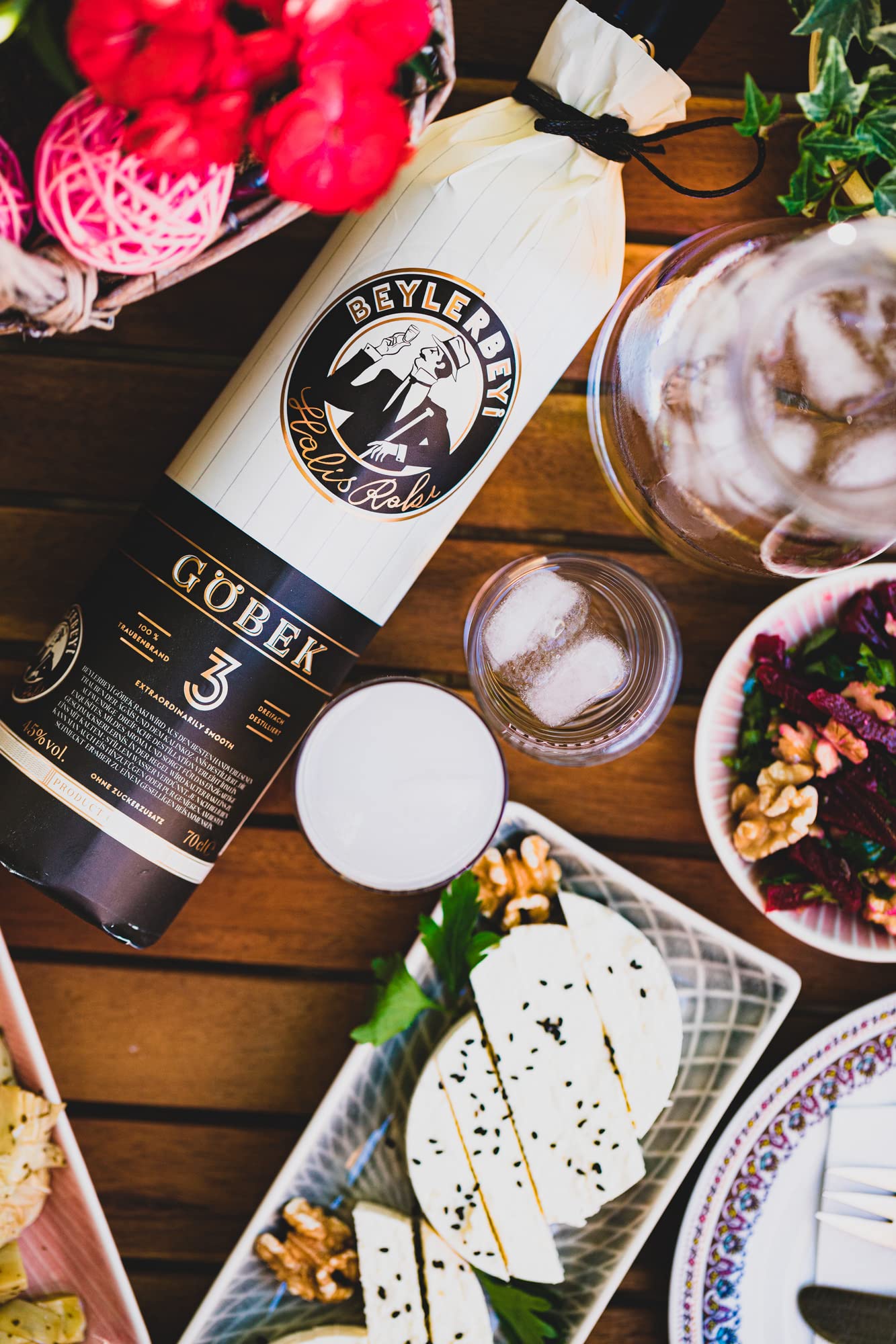 RAKI - Beylerbeyi Göbek Raki 6 x 35cl | Türkischer Brandy mit Anis aromatisiert - 100% frische Weintrauben - Ohne Zuckerzusatz | Dreifache Destillation - Alkoholgehalt 45%