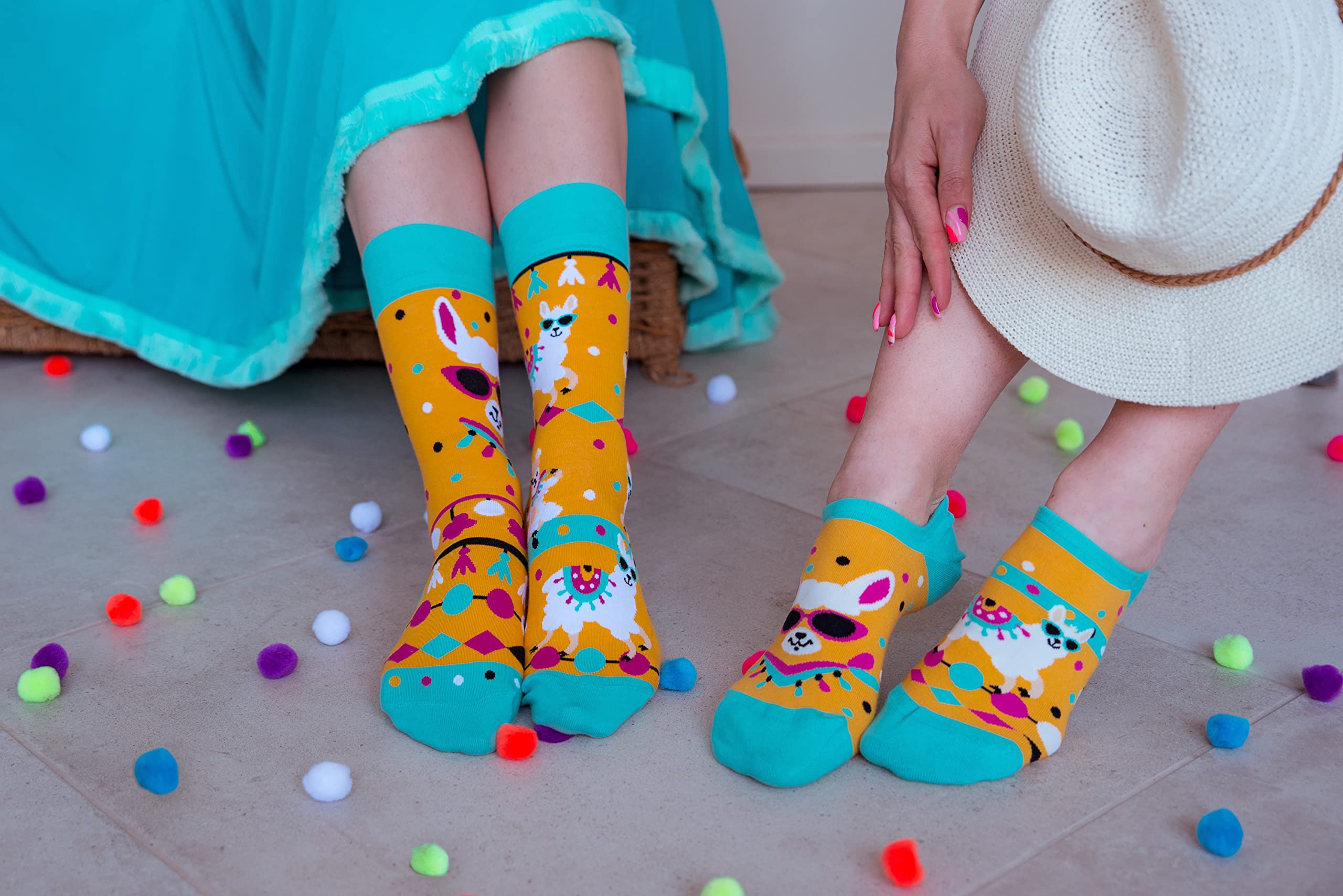 Dedoles Calzini Unisex Donna Uomo & Bambini Calze Cotone con tanti Design divertenti Calcio Bicicletta Piante Cavalli Regalo sinistra destra diversi