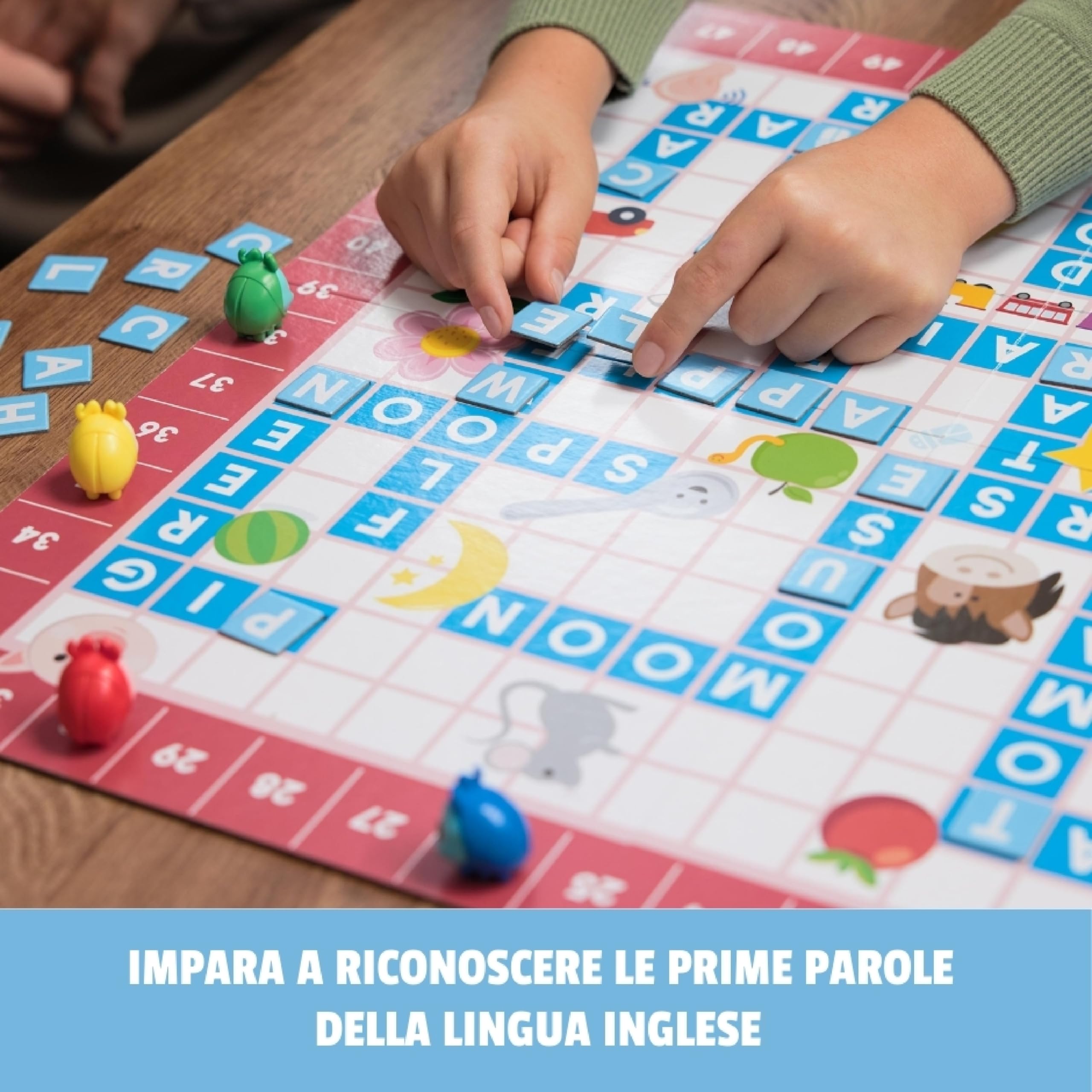 Editrice Giochi, Il Mio Primo Scarabeo Edizione Italiano-Inglese, Gioco da Tavolo, Gioco per Apprendimento di Lettere e Parole, Giochi da Tavolo per Bambini, da 2 a 4 Giocatori, 4+ Anni