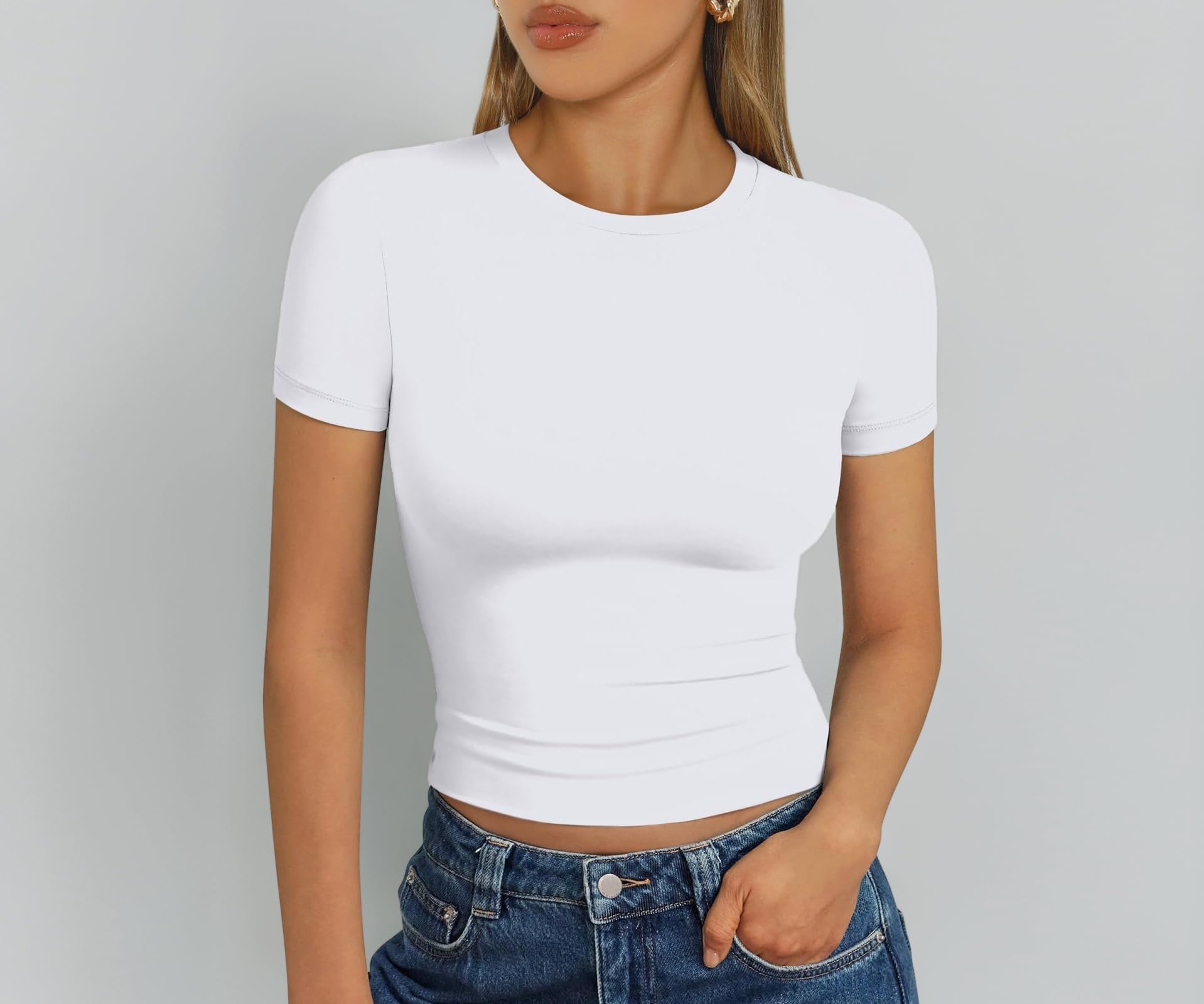 Womens Basic T-Shirts Scoop Neck Short Sleeve Crop Tops Cute Summer Tops Slim Fit Tees Y2k Clothing
