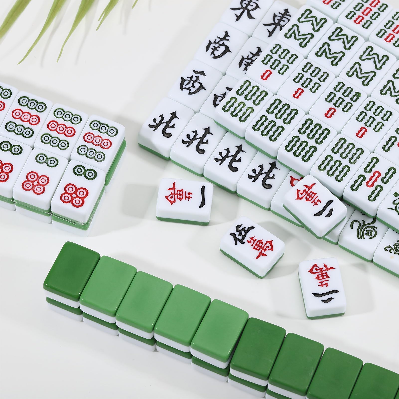FREEBLOSS Mini Mahjong Set (144 Stück) – Tragbares Traditionelles Reisespiel Für Anfänger (2.3x1.6x1cm /0.91x0.63x0.39 Zoll)