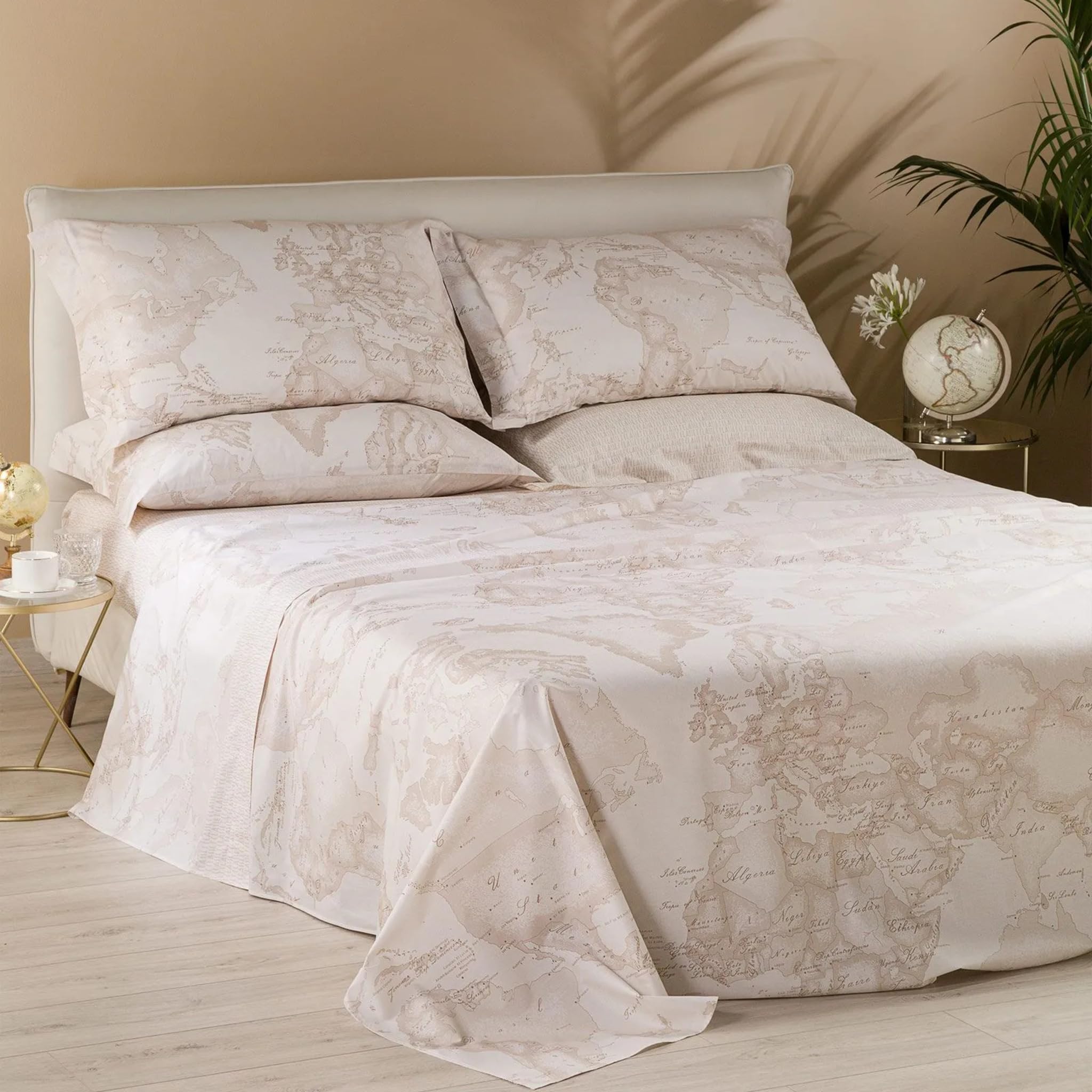 Completo Lenzuola Copriletto Geo White 1° Classe Alviero Martini Matrimoniale