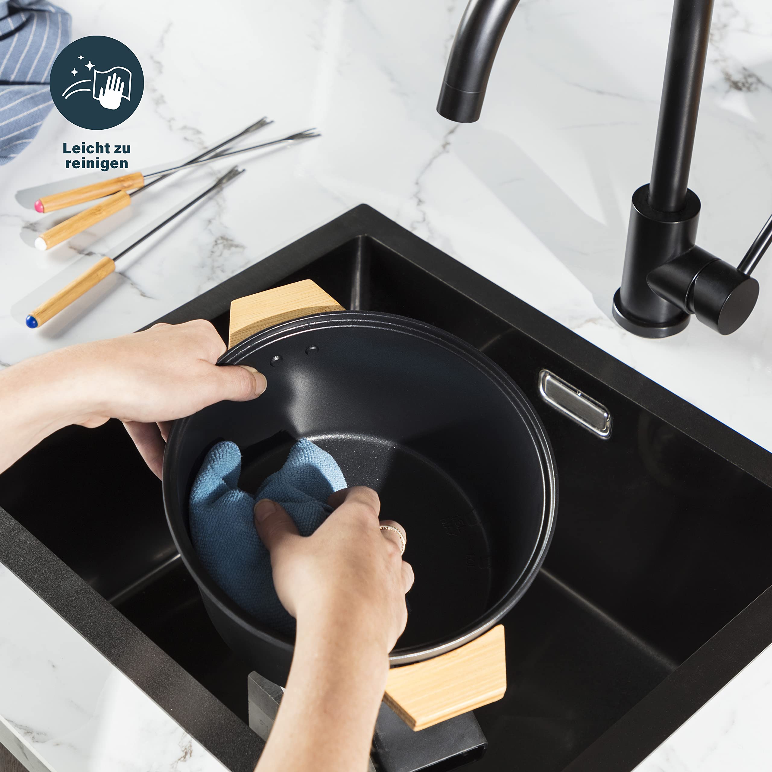 Princess Fondue-Set 1,5 L für 8 Personen – Bambus-Design, Antihaftbeschichteter Topf, einstellbarer Thermostat, inkl. 8 Gabeln, ideal für Käse-, Fleisch- und Schokoladenfondue, leicht zu reinigen