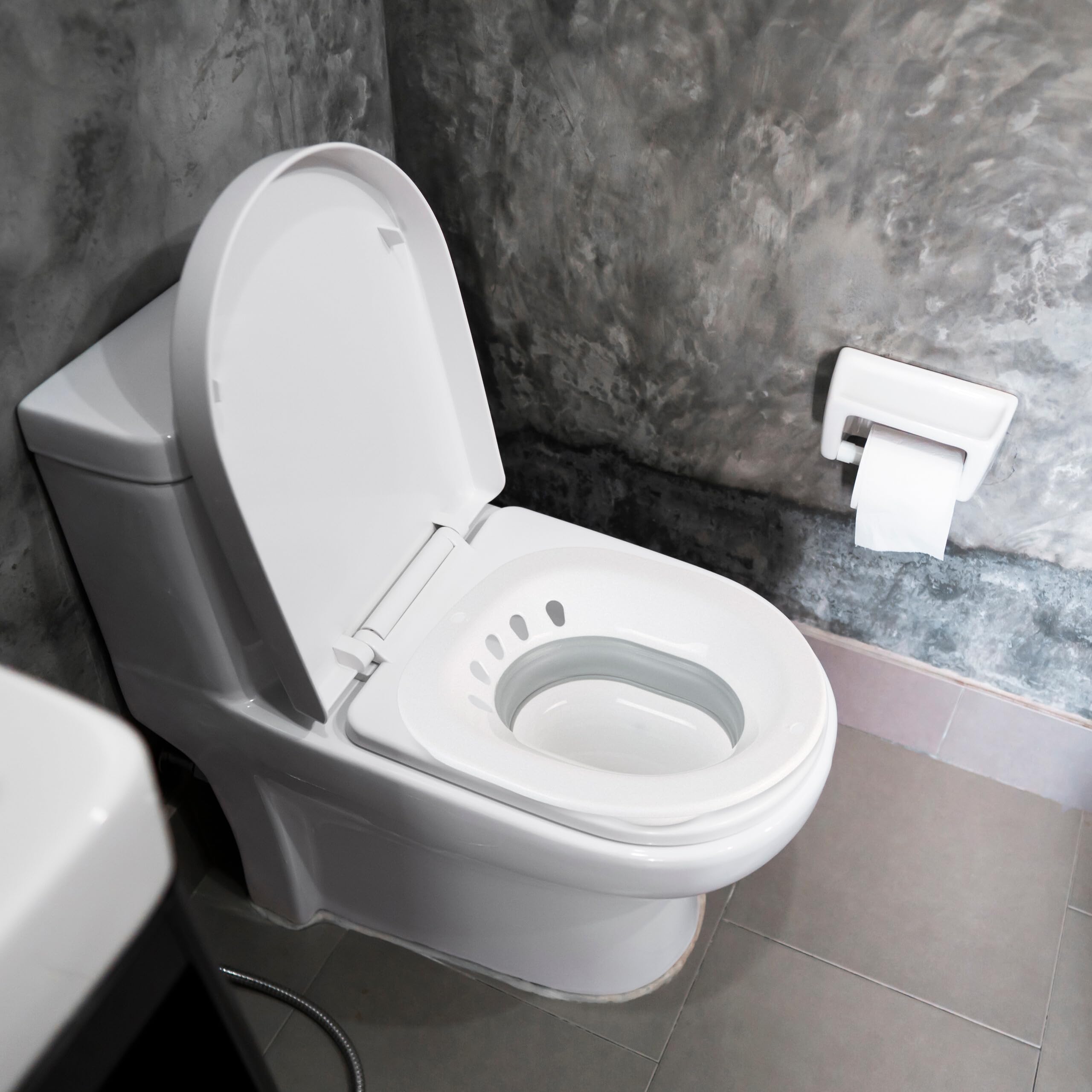 Relaxdays Bidet Pieghevole per WC, HLP: 12 x 36 x 39 cm, Inserto Semicupio Water Igiene Intima, Plastica, Bianco/Grigio