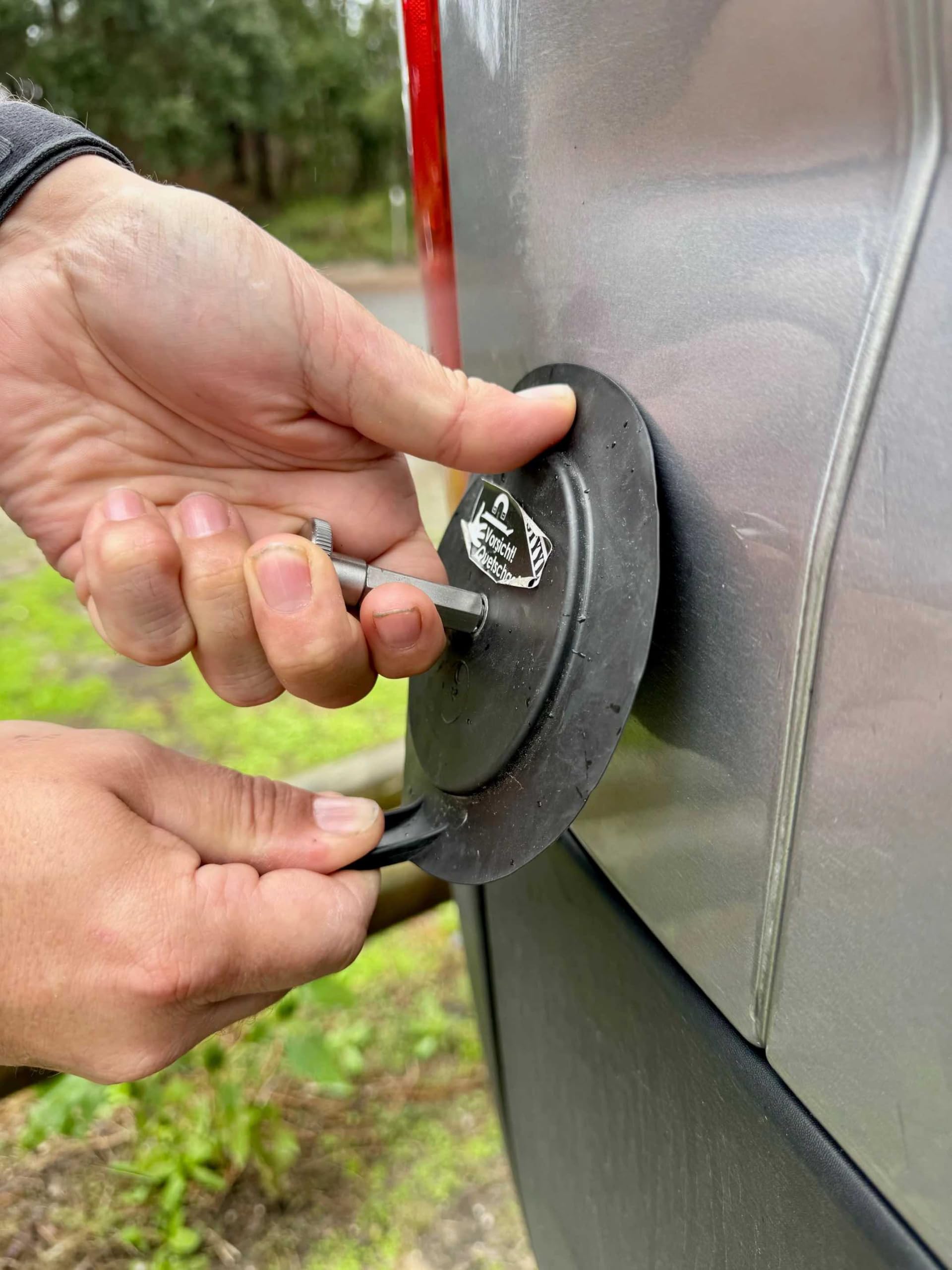 STYYL Markisen Halterung mit Magnet um die Stützfüße an Kastenwagen, Van, Bus, Camper zu befestigen, passend für Thule Fiamma Dometic UVM Wandhalter Markisenhalter magnetisch