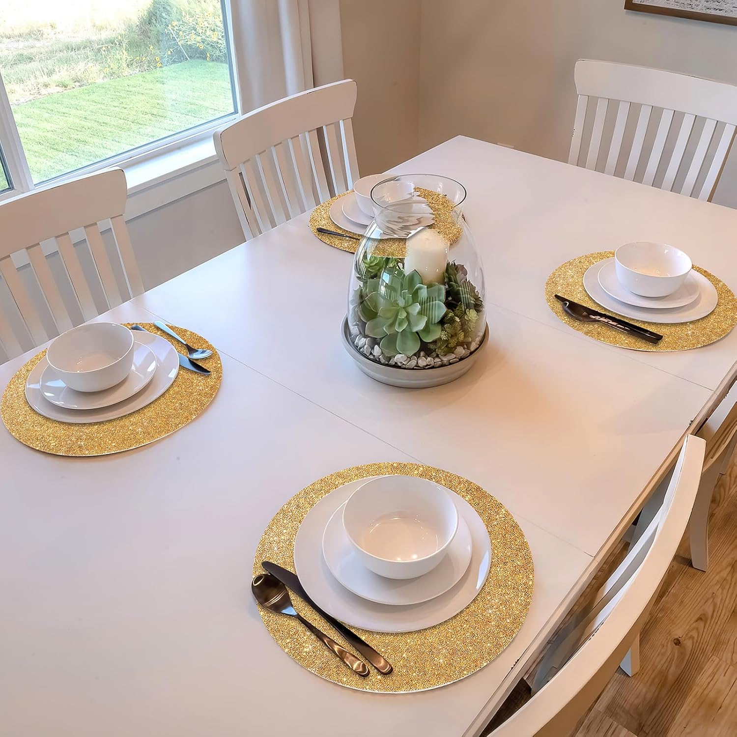 Blulu 4 Pieces Round Rhinestone Placemat 15 Inch Glitter Sparkle Placemat Crushed Bling Place Mats Decorative Table Mats Washable for Christmas Kitchen Wedding Banquets Table Decoration (Gold)