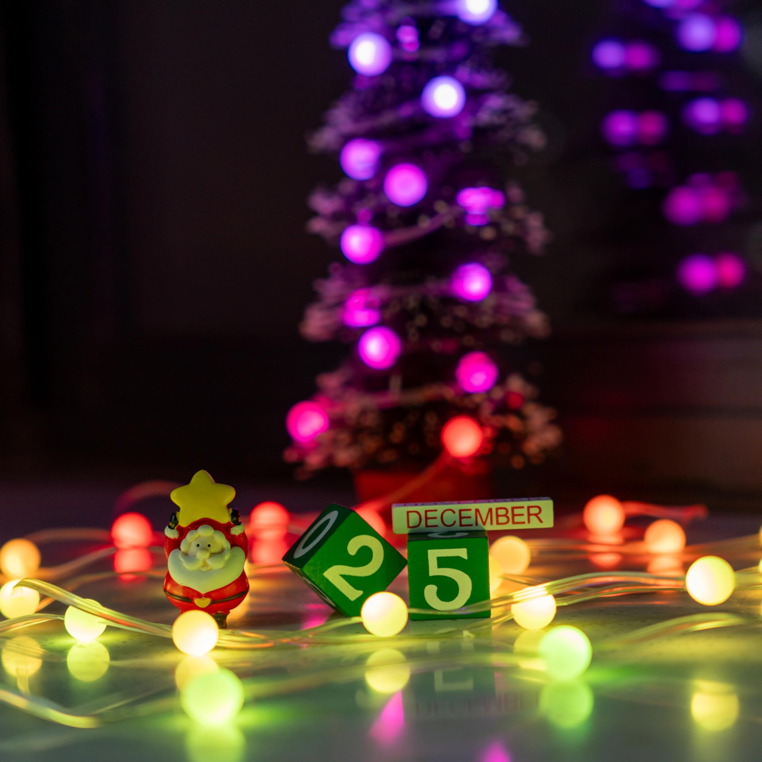 Orihome® Guirnalda de Luces Solares de Globo, Recargable por USB, Cambio de Color, IP65 Impermeable, Aplicación y Control Remoto, Sincronización de Música | Perfecto para Navidad, árboles, fiestas