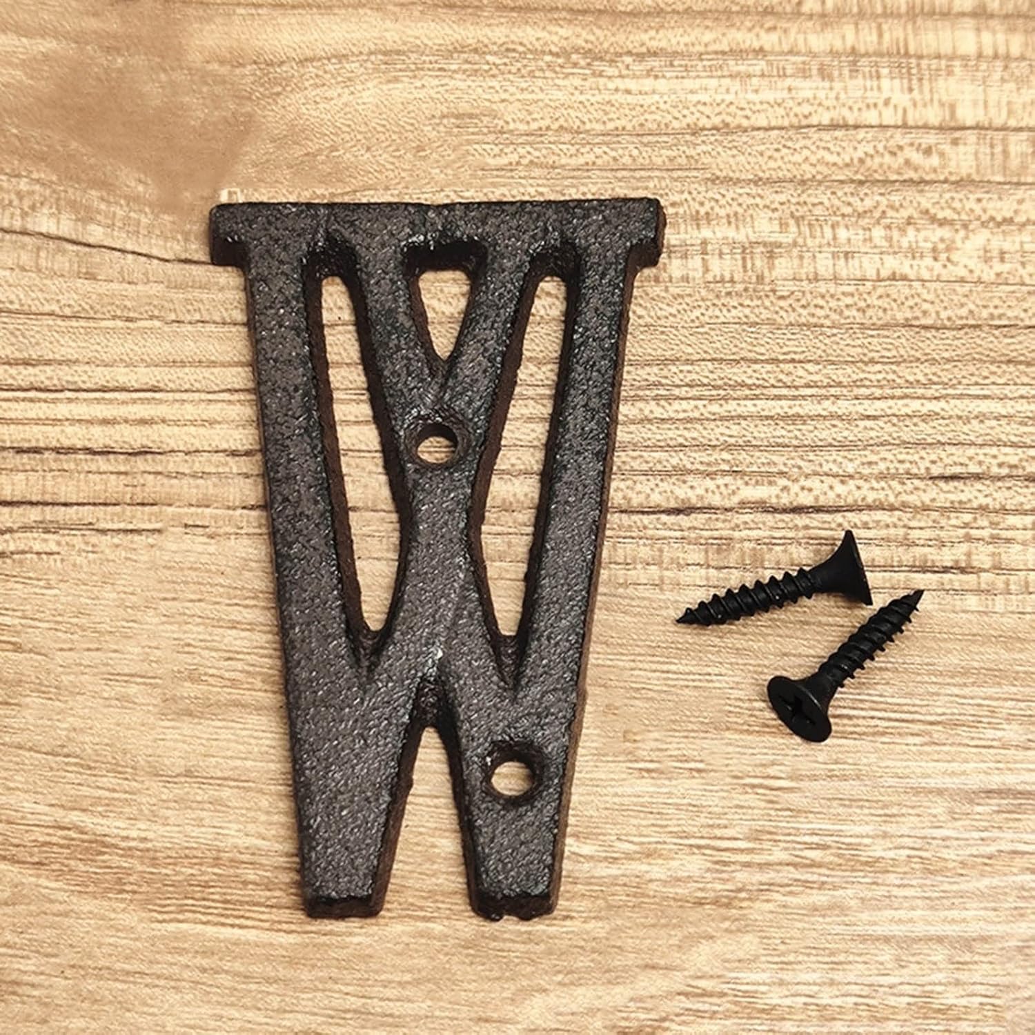 3D House Plaque Numbers 0-9 Letter A-Z Black Cast Iron 8cm Metal Digital Door Plate Sign with Screw Alphabet Home Outdoor Anti-Rust Exterior Signage Doorplate Hotel Apartment Street Mailbox (W)