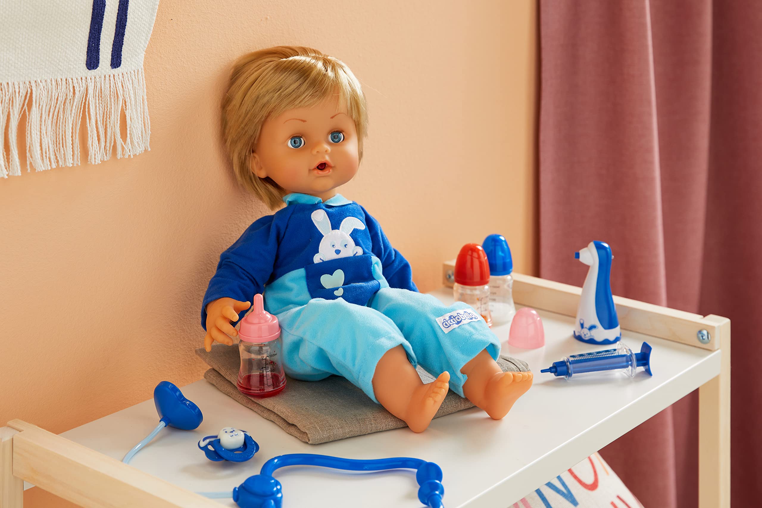 Cicciobello - Bua, the doll that reacts to the care of the little