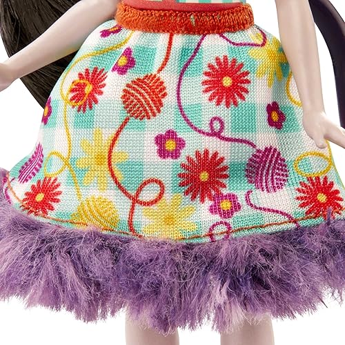 Miniatura 9 de Enchantimals Redward Rooster Doll  Cluck Animal Friend Figura muñeca pequeña de 6 pulgadas con bandana camiseta pantalones vaqueros y zapatos gran