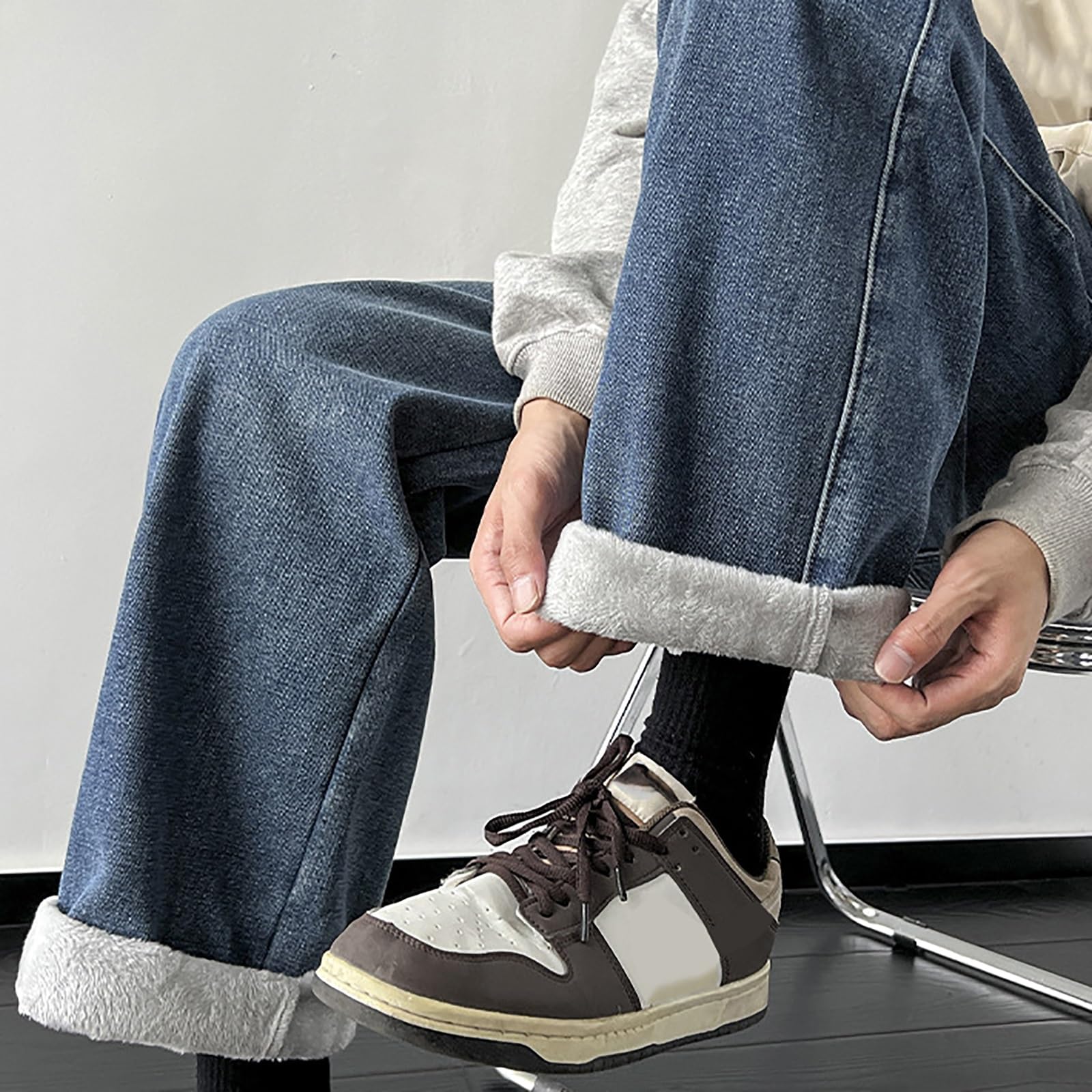 Thermo Jeans Herren Gerades Bein Fit Winter Hose Thermohose Gefütterte mit Fleece Relaxed Fit Elastischer Bund Slip-on-Jeans mit Taschen Schwarz Blau