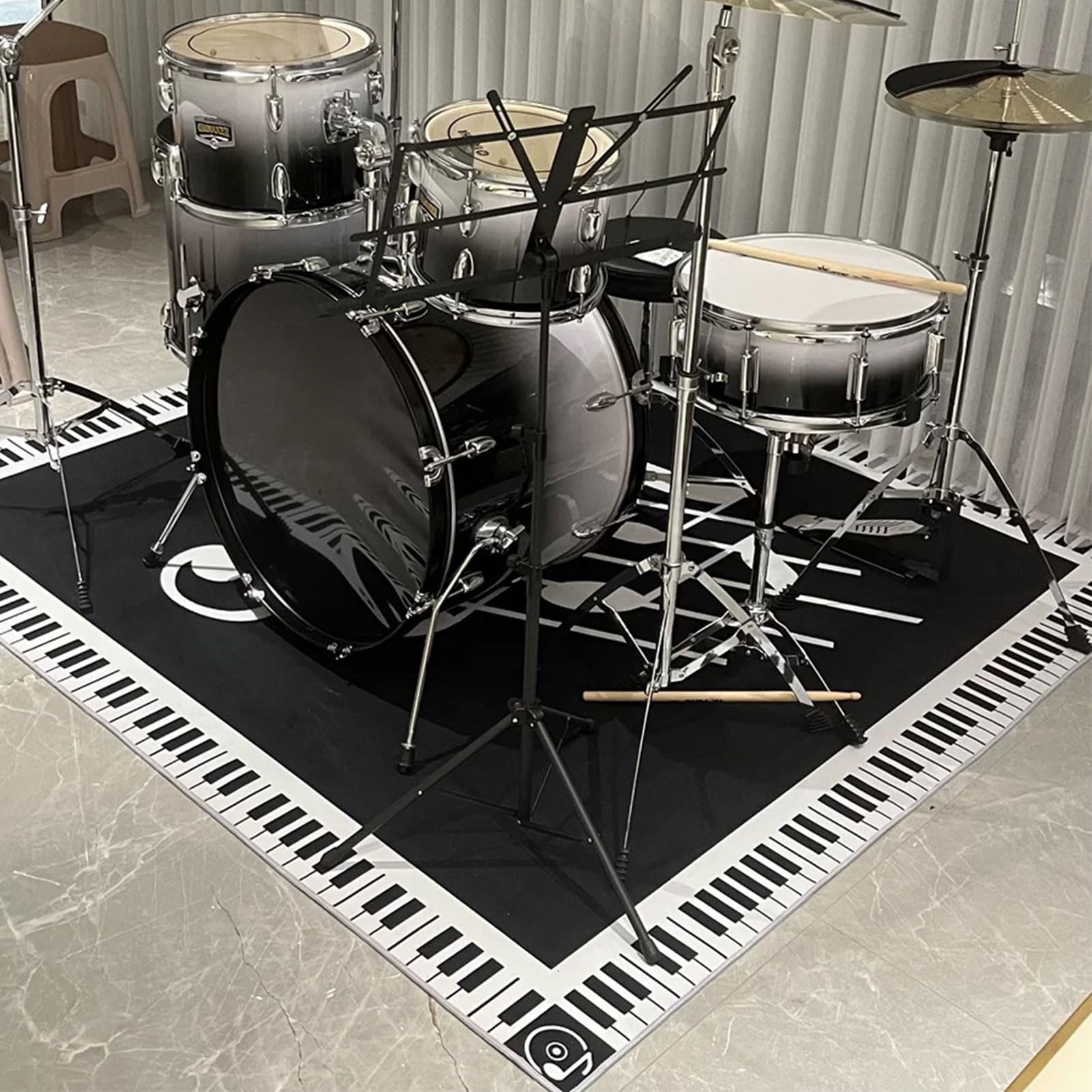 Alfombrilla de Tambor Antideslizante Alfombra de Absorción de Vibración de Percusión Drum Rug Alfombra de Tambor Alfombrilla de protección del Suelo Bateria Acustica Alfombras 160 x 100 cm