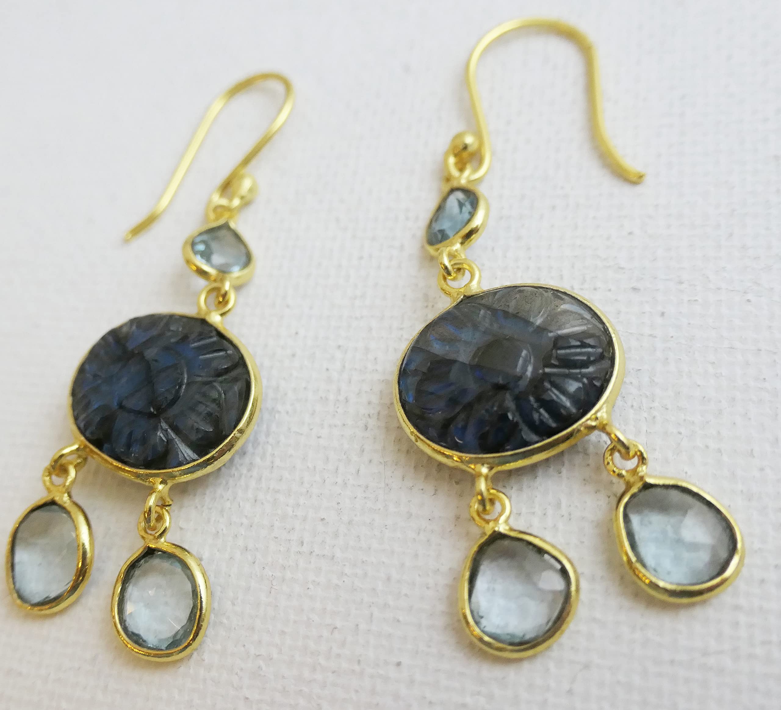 Pendientes de plata con baño de oro labradorita y topacio azul | Piedra natural - Regalo de cumpleaños - Ideas de regalos hechos a mano para mujeres