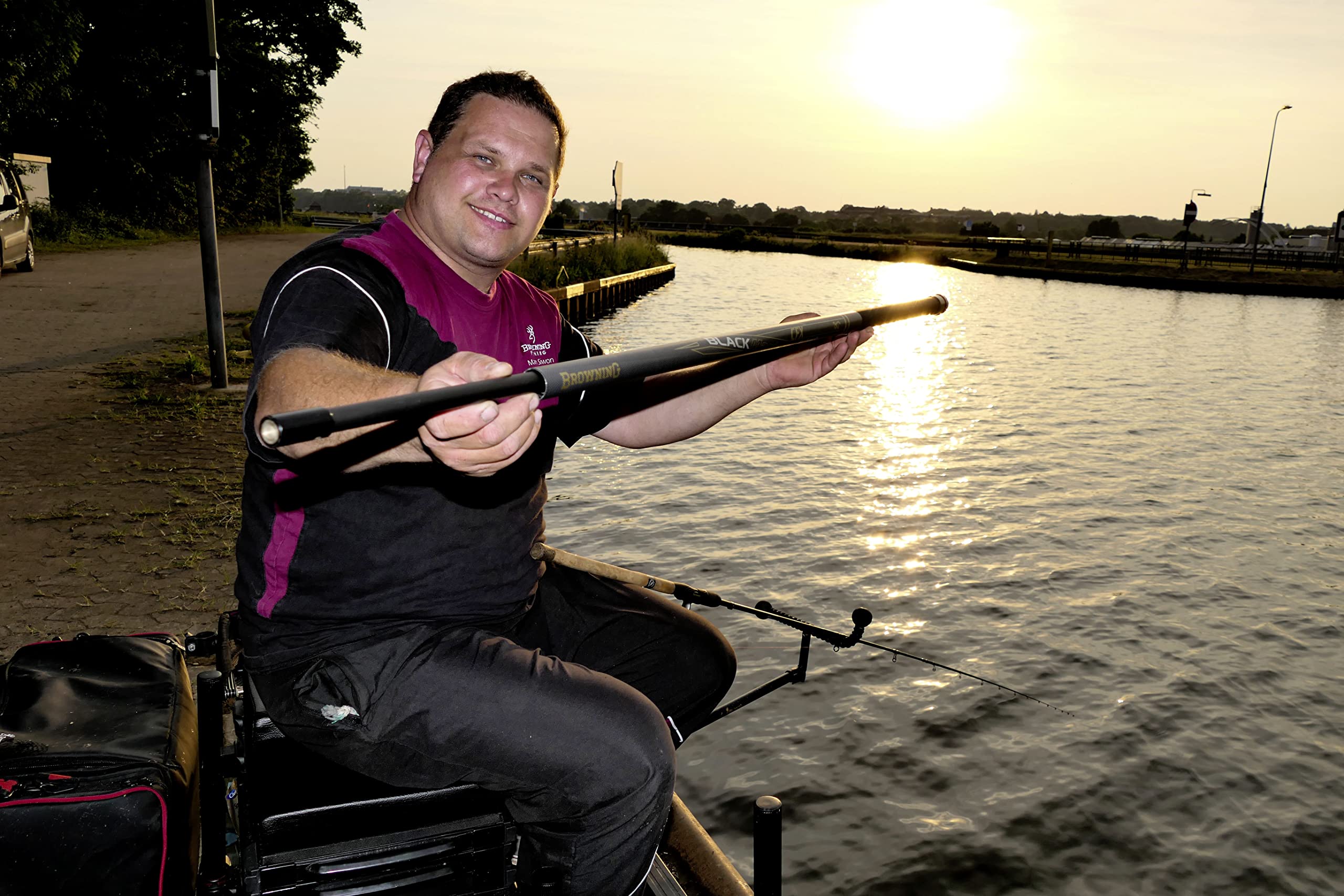 Browning Premium Black Magic CFX Kescherstab Angel-zubehr  Friedfisch-Angeln mit Universalgewinde fr Kescherkpfe, Diverse, 2,00 m :  Amazon.de: Sport & Freizeit