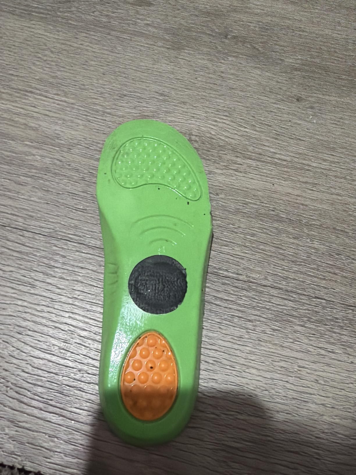 The AirTag stays hidden and is held securely.