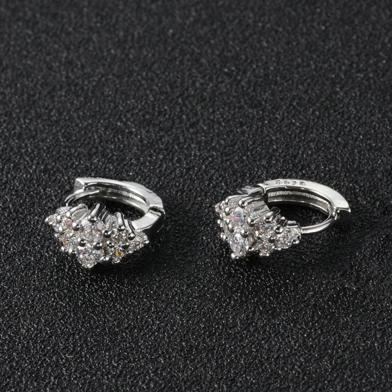 Pendientes de oro blanco de 14 quilates para mujer, elegantes aretes de aro de moissanita de plata para mujer