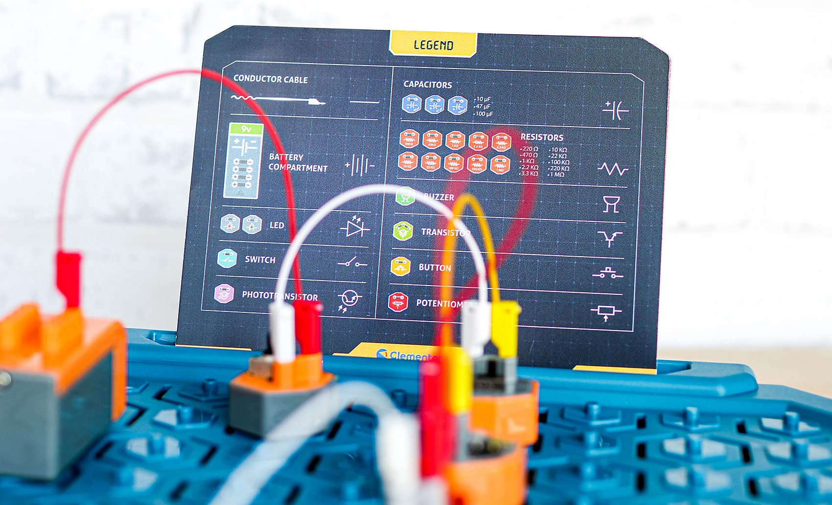 Clementoni Galileo Lab - Il mio laboratorio elettrico, emozionante scatola per esperimenti, kit elettronico con sensori ed effetti luminosi, per bambini dagli 8 anni in su, Clementoni 59292