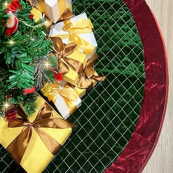 122cm/48inch Classic Red and Green Christmas Velvet Quilted Christmas Tree Skirt Christmas Decoration Tree Skirt Color Green, Size 122cm