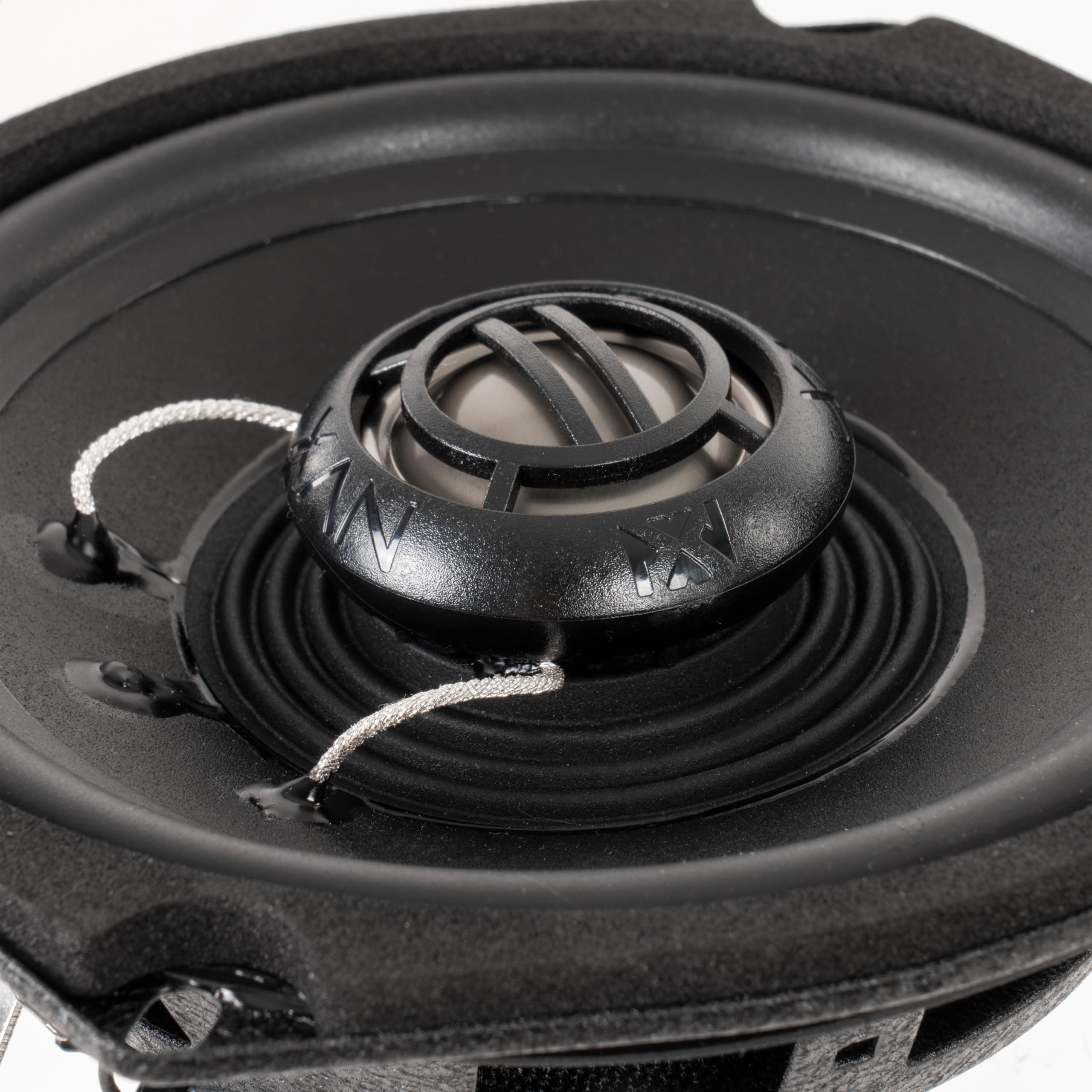 NVX® XFHD5R - Altoparlanti posteriori Tour-Pak per moto, picco da 13,3 cm, 600 W (300 W RMS), 2 Ohm, con tweeter in titanio da 1", impermeabili, aggiornamenti plug-and-play, compatibili con