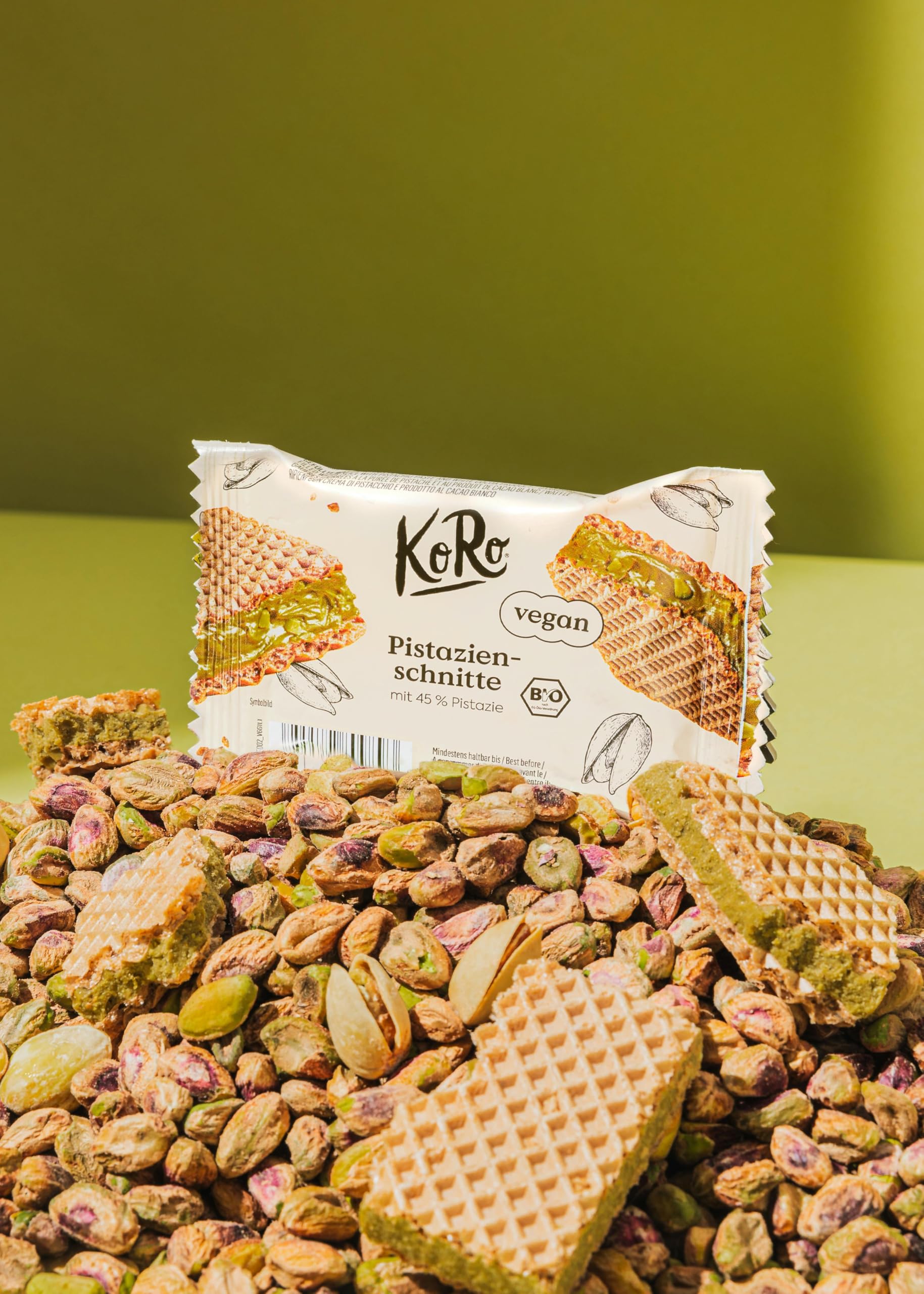 KoRo - Wafer ripieni con crema di pistacchi 22 g – 45% di ripieno ai pistacchi – Cioccolato bianco – Vegan