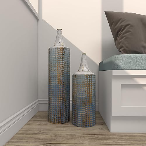 Miniatura 9 de Deco 79 Jarrón decorativo geométrico de metal, jarrones altos con patrón de cuadrícula y detalles dorados, juego de 2 jarrones de flores para