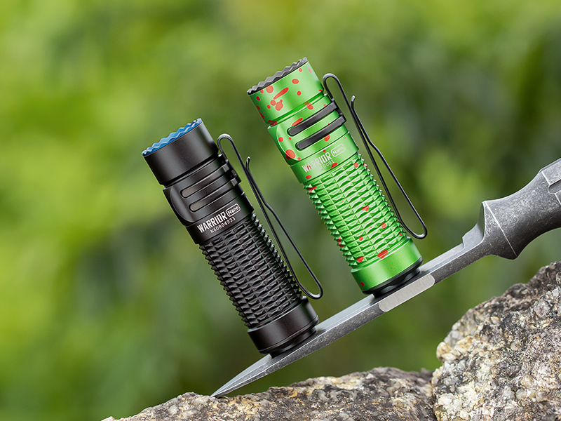 Amazon.co.jp: OLIGHT(オーライト) Warrior Nano 懐中電灯 1200