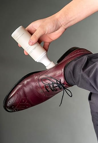 Miniatura 3 de Cadillac Select Neutral Liquid Shoe Polish | Restaura el brillo a las bolsas de botas de cuero y más | Parte superior de esponja aplicadora