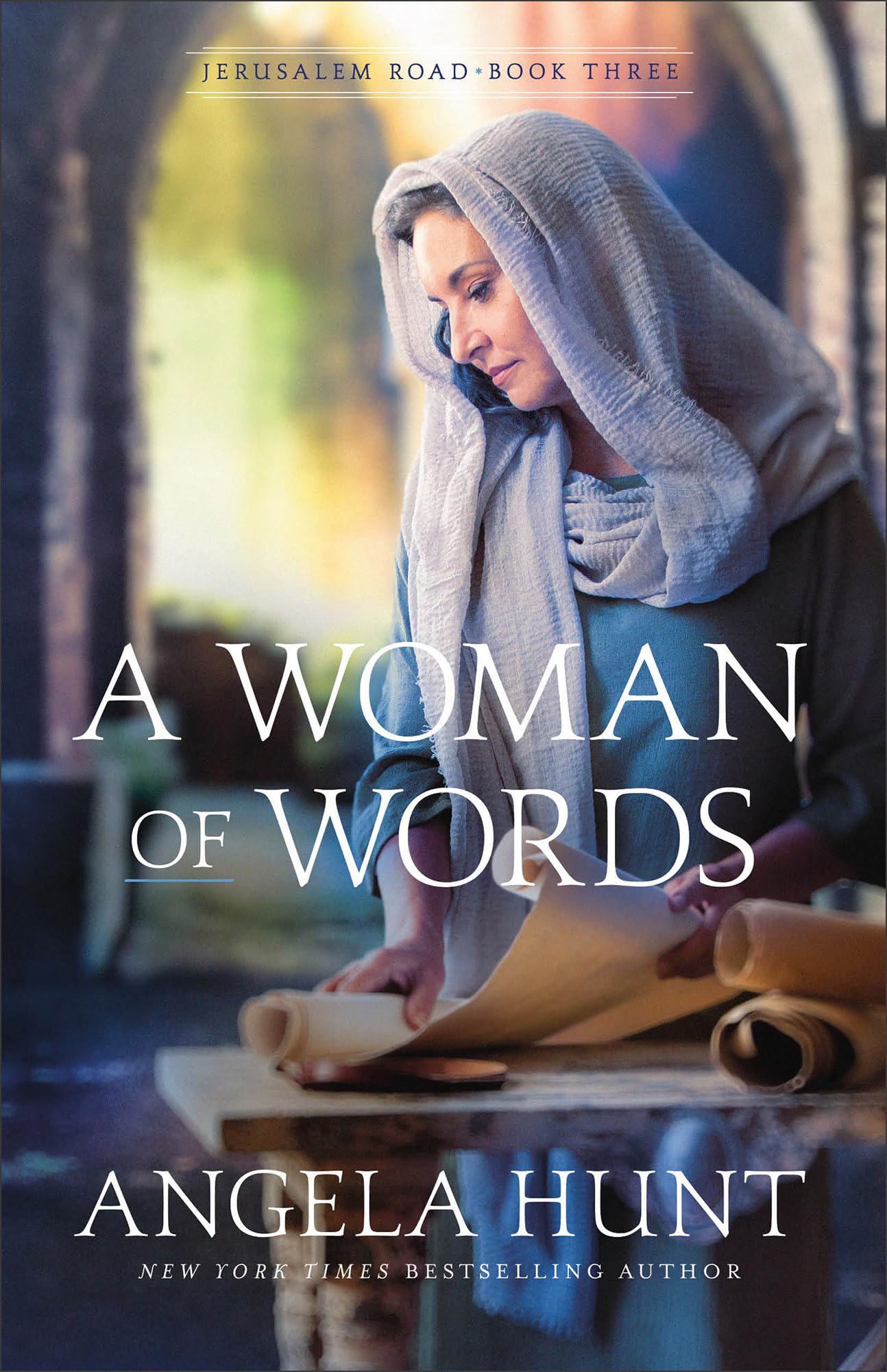 A Woman of Words by Angela Hunt PAPERBACK 9780764233869