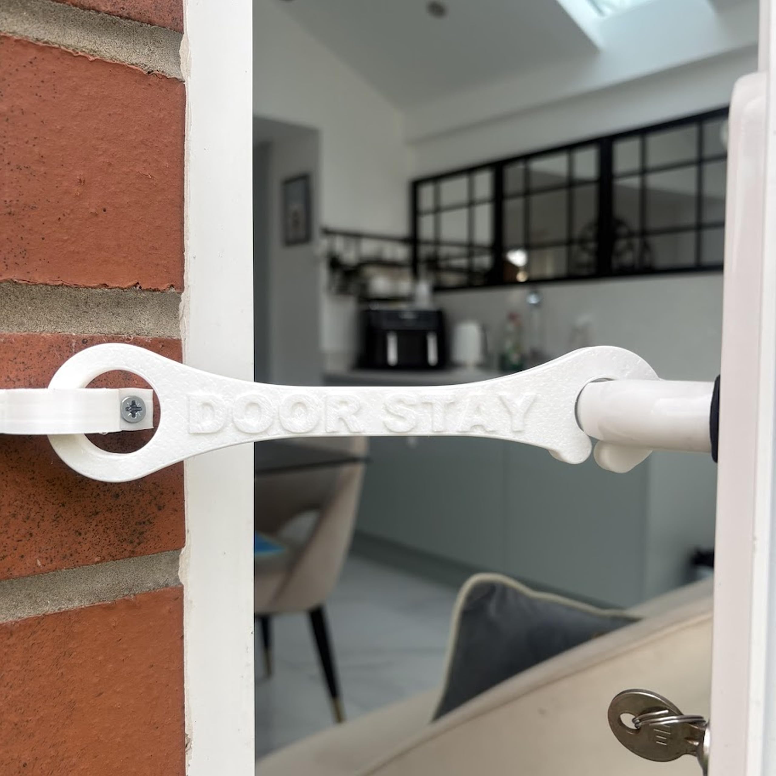 Bi-Fold Door Stay – Hook & Eye Latch Style Door Holder & Restraint – Holds Bi-Fold Doors Open Securely – Controlled Opening for Ventilation & Pet Access (White)