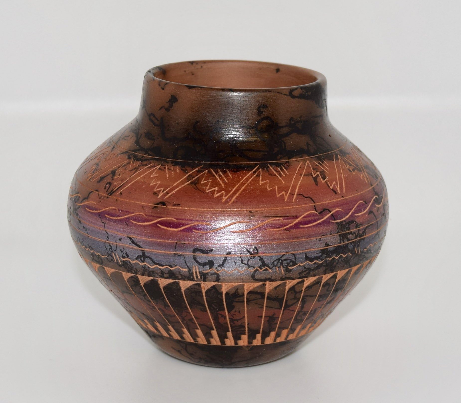 Hand Etched Horse Hair Decorative Pottery Bowl