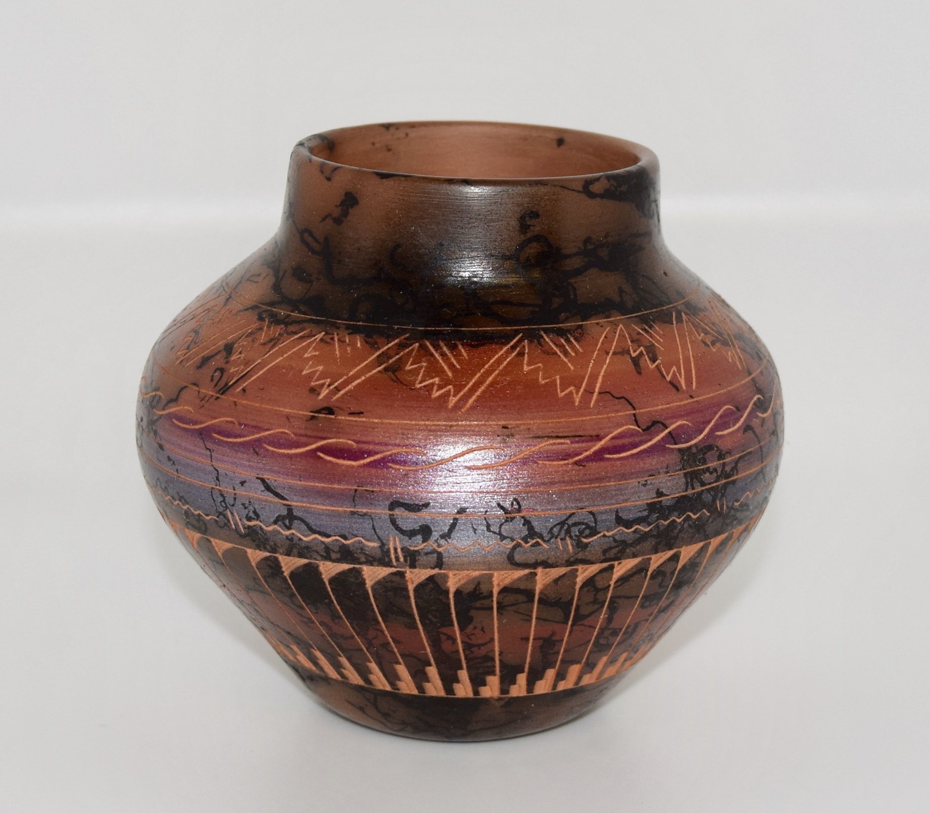 Hand Etched Horse Hair Decorative Pottery Bowl