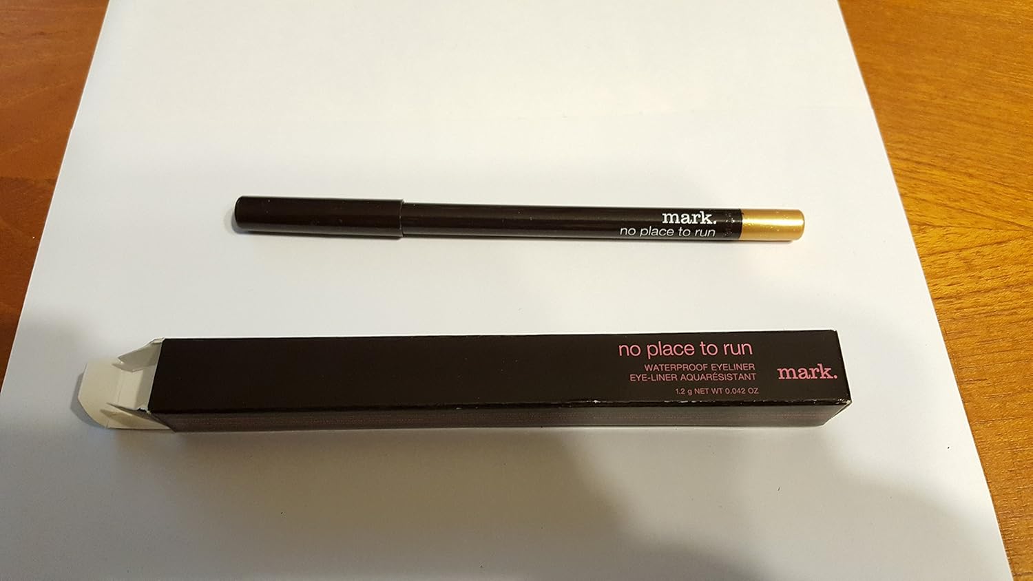 Amazon Com Avon Mark No Place To Run Waterproof Eyeliner Solar Power Beauty